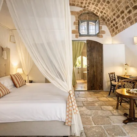 Masseria Costanza Vendicari Resort *